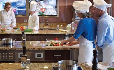 Oceania cruise demonstration kitchen